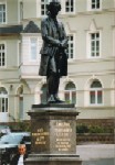 Das restaurierte Gellert-Denkmal